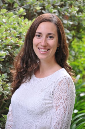 Serena Silberman is a naturopathic doctor and herbalist from Perth, Australia.