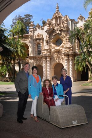 Left to right are: Richard and Arlene Esgate, Reena Horowitz, Judy Burer and Lynne Wheeler.