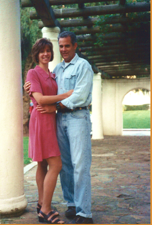 Janet O’Dea and Allen Hazard pose in Presidio Park.
