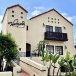 New Arts Center and Gallery Opens in Old Town